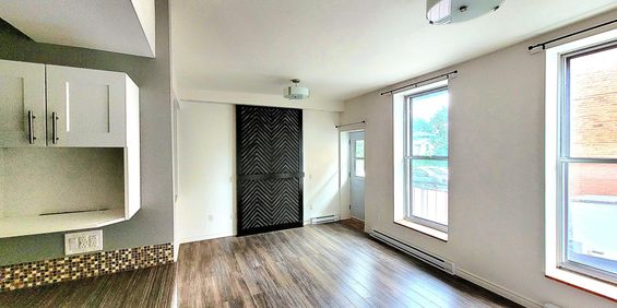 STOP!!! Beau 4½ -Longueuil - Photo 3