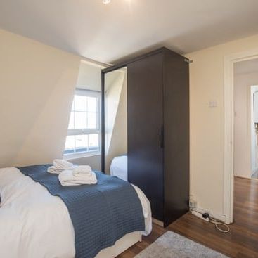 2 Bed Flat, Clapham Road, SW9 - Photo 1