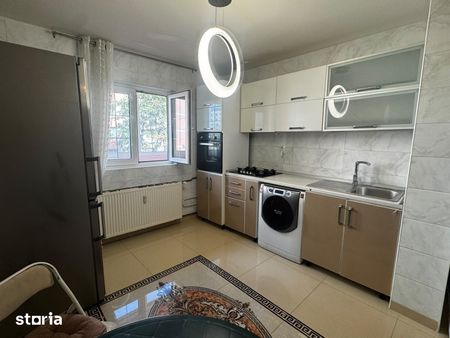 Apartament 2 camere + parcare / zona Tei - Fotografie 4