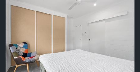 Just Before Christmas - Easy Care Living With New Pool + Solar! - Photo 5