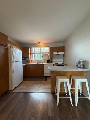 562 Rue Laurendeau, app.8, J6A 7H3, Repentigny - Photo 1
