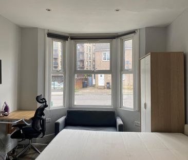 Studio Flat, Oval Road, CR0 - Photo 6