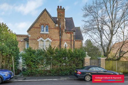 4 bedroom flat to rent - Photo 3