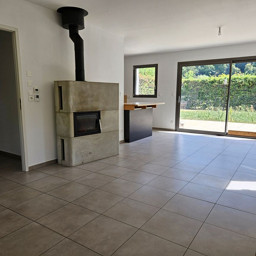 Location Maison 4 pièces 105m² BESANCON 25000 - Photo 1