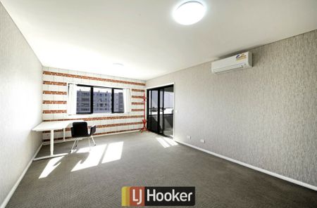 Modern Living in Prime Harrison Location - Photo 5