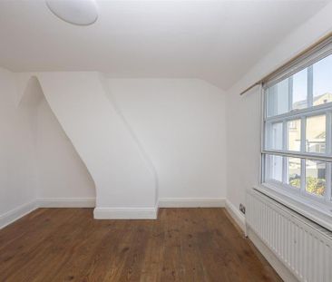 2 bedroom maisonette to rent - Photo 6