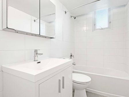 For Lease - 55 Isabella Street Unit# 1103, Toronto, Ontario - Photo 3