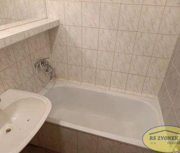 Pronájem bytu 1+1, Nerudova, Hulín - Fotografie 6