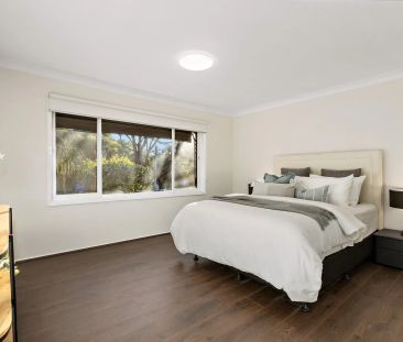 Large family home neighbouring a reserve - Photo 2