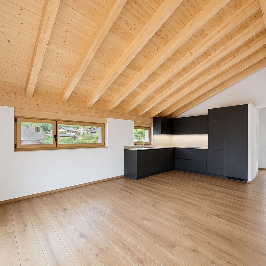 A bright, modern, alpine apartment - Photo 1