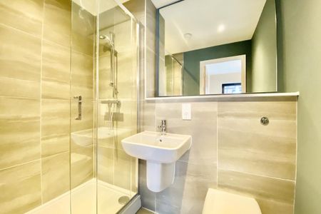 2 bedroom apartment to rent - Photo 2