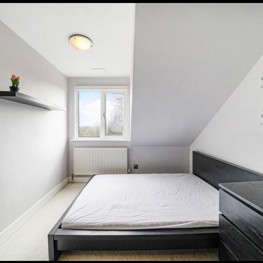 1 bed flat to rent in London, SE23 - Photo 1