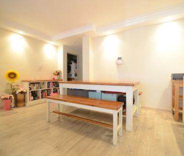 Monaco Estate – Resort Style 2 Bedroom Apartment - Photo 5