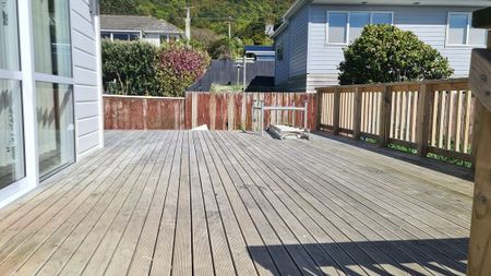 Large newly renovated home for a big family. - Photo 5