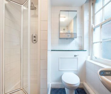 Studio to rent - Photo 6