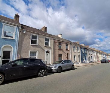 4 bedroom semi-detached house to rent - Photo 1