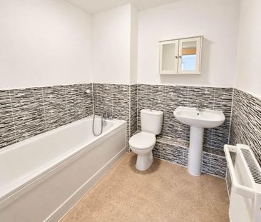 2 bedroom flat to rent - Photo 6