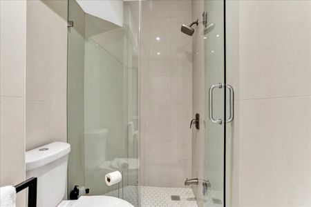 For Lease - 138 Booth Avenue Unit# Main Fl, Toronto, Ontario - Photo 4