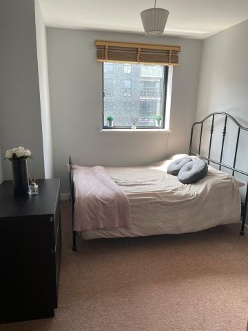 2 Bed Flat, Whitworth, M3 - Photo 3