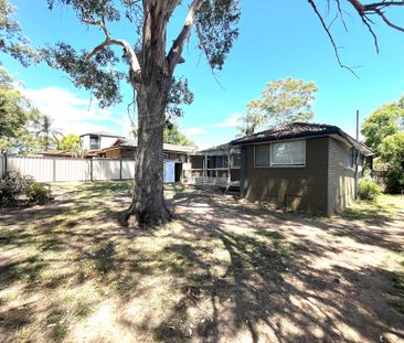 Convenient Family Living in a Peaceful South Penrith Location - Photo 4
