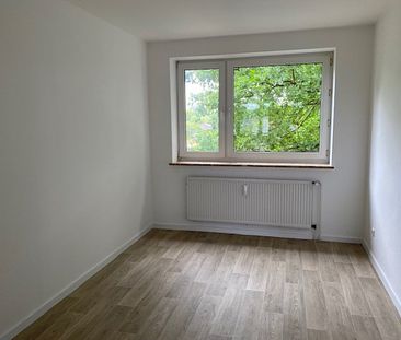 4 Zimmer Wohnung mit Balkon in Brunsbüttel! Otto Stöben Immobilien - Photo 5