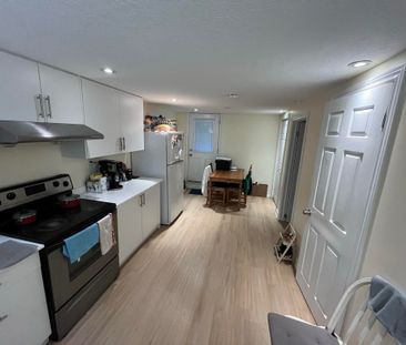 For Lease - 86 Gardiner Drive Unit# Bsmt, Hamilton, Ontario - Photo 1