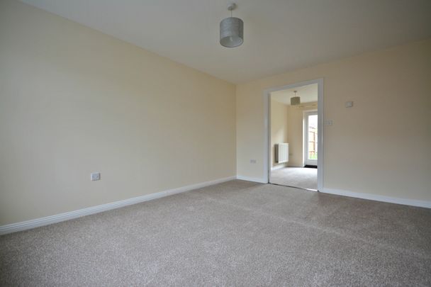 2 bedroom house to rent - Photo 1