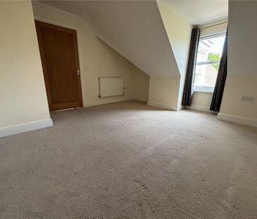 London Road, Bagshot, Surrey, GU19 - Photo 6