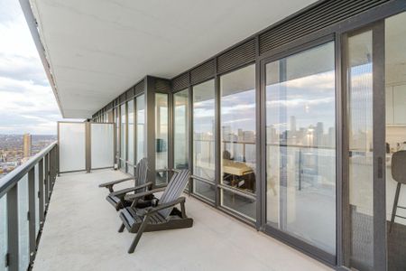 For Lease - 488 University Avenue Unit# 4016, Toronto, Ontario - Photo 5