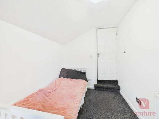 Ridgmount Street, Bedford, MK42 - Photo 1