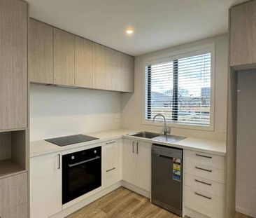 MOVE IN BEFORE CHRISTMAS - WHAT A FABULOUS END TO THE YEAR - Photo 2