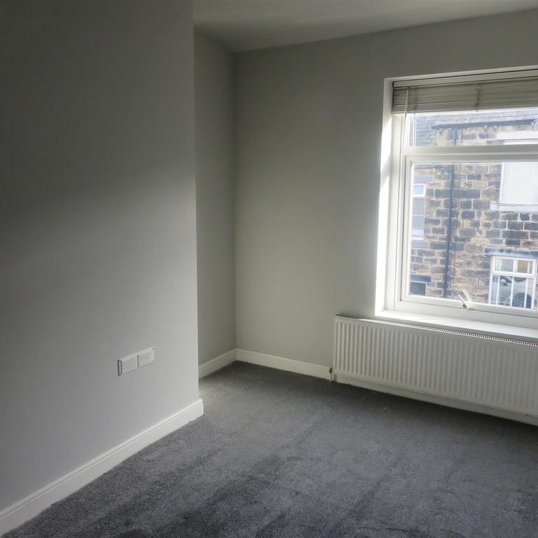 2 bedroom house to rent - Photo 1