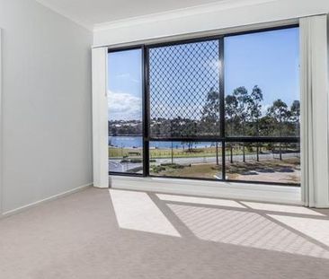 FANTASTIC LOCATION IN NORTH LAKES! - Photo 1