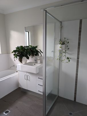 Smithfield - Photo 1