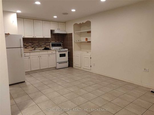 For Lease - 10 Alderwood Street Unit# (Bsmt), Whitchurch-Stouffville, Ontario - Photo 1