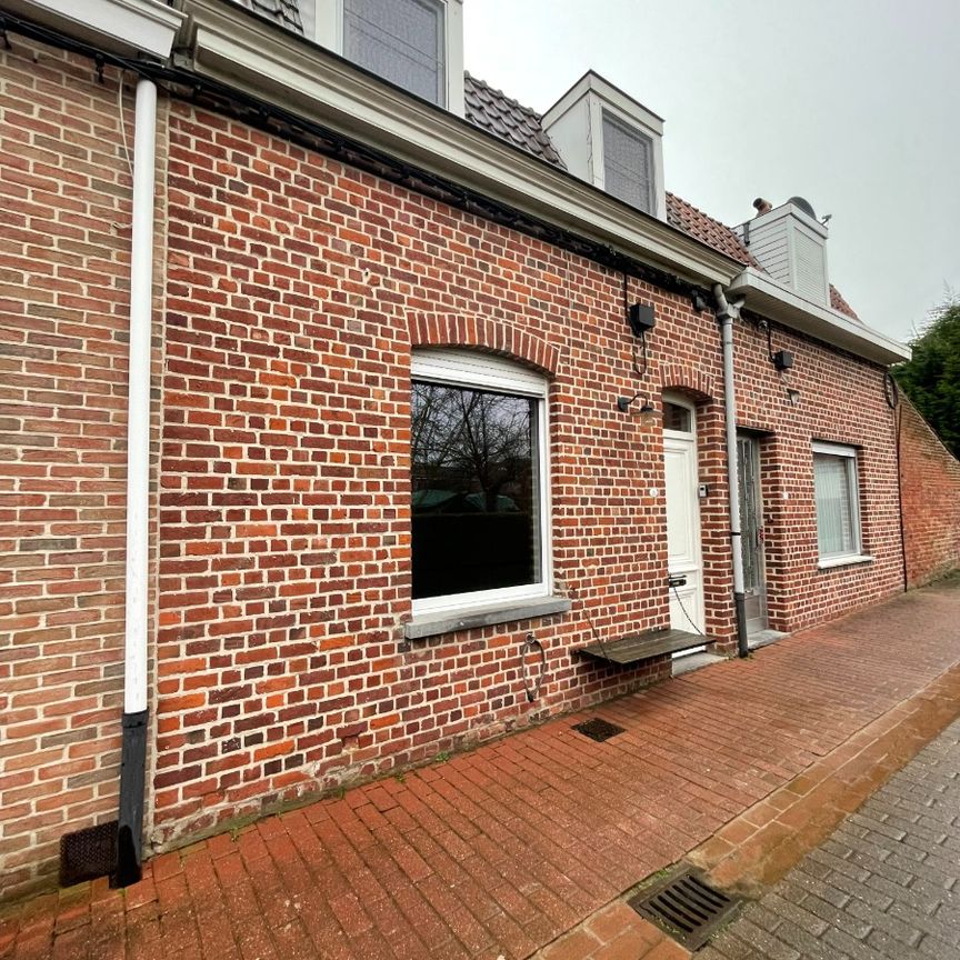 Gezellige woning te huur in een rustige doodlopende straat. - Photo 1