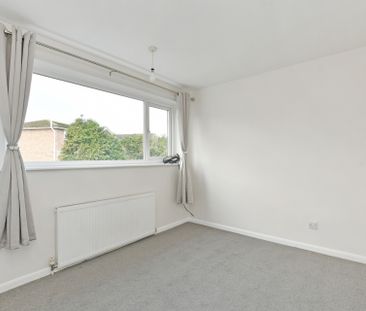 142 Coniston Road, S18 - Photo 4