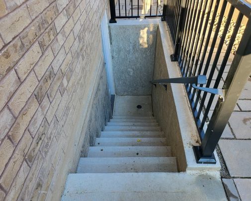 For Lease - 5457 Meadowcrest Avenue Unit# Bsmnt, Mississauga, Ontario - Photo 1