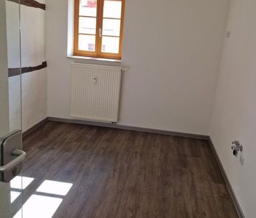 Liebevoll sanierte und attraktive DG-Maisonettewohnung - Photo 2