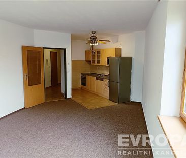 Pronájem bytu 2+kk 58 m² - Photo 1