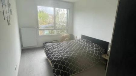 METZ QUEULEU - RESIDENCE NEUVE AVEC PISCINE - F2 - GARAGE - Photo 4