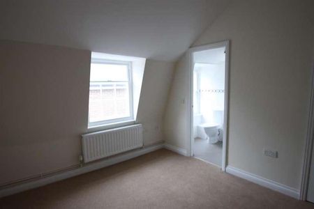 London Road, Sevenoaks, TN13 - Photo 2