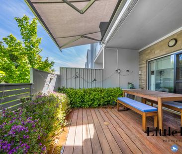 22 Edgeworth Parade, Coombs ACT 2611 - Townhouse For Rent | Domain - Photo 2