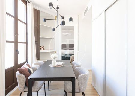 2 bedroom luxury Flat for rent in Barcelona, Spain - Photo 2