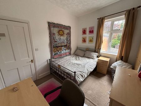 8 George Street - No Deposit & 2 BathroomsLoughborough - Photo 2