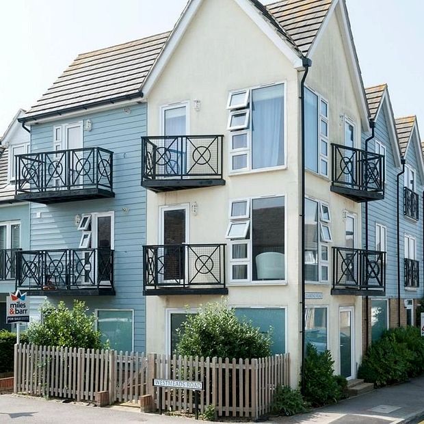 Fishermans Wharf, Diamond Road, Whitstable, CT5 1FW, Kent - Photo 1