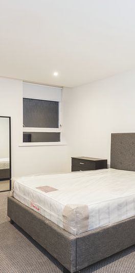 Flat 2, 16 Blenheim Terrace, LS2 9HN, Leeds - Photo 1