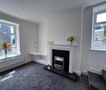 2 bedroom end of terrace house to rent - Photo 1