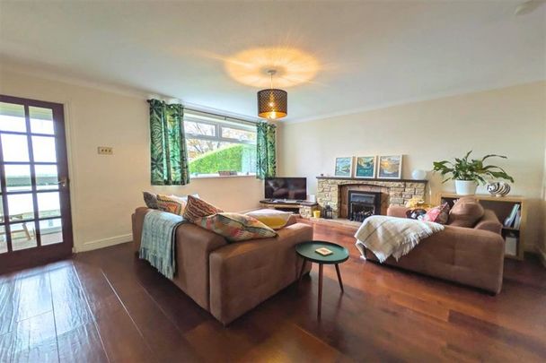 3 Bedroom Link Detached To Let - Photo 1