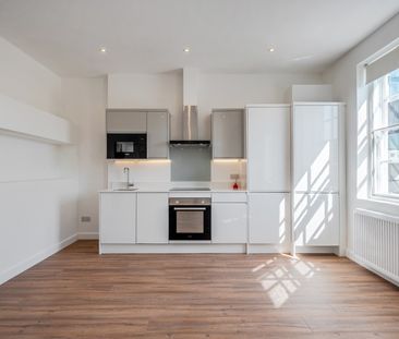1 Church Path, WokingProperty for lettings - Seymours - Photo 3